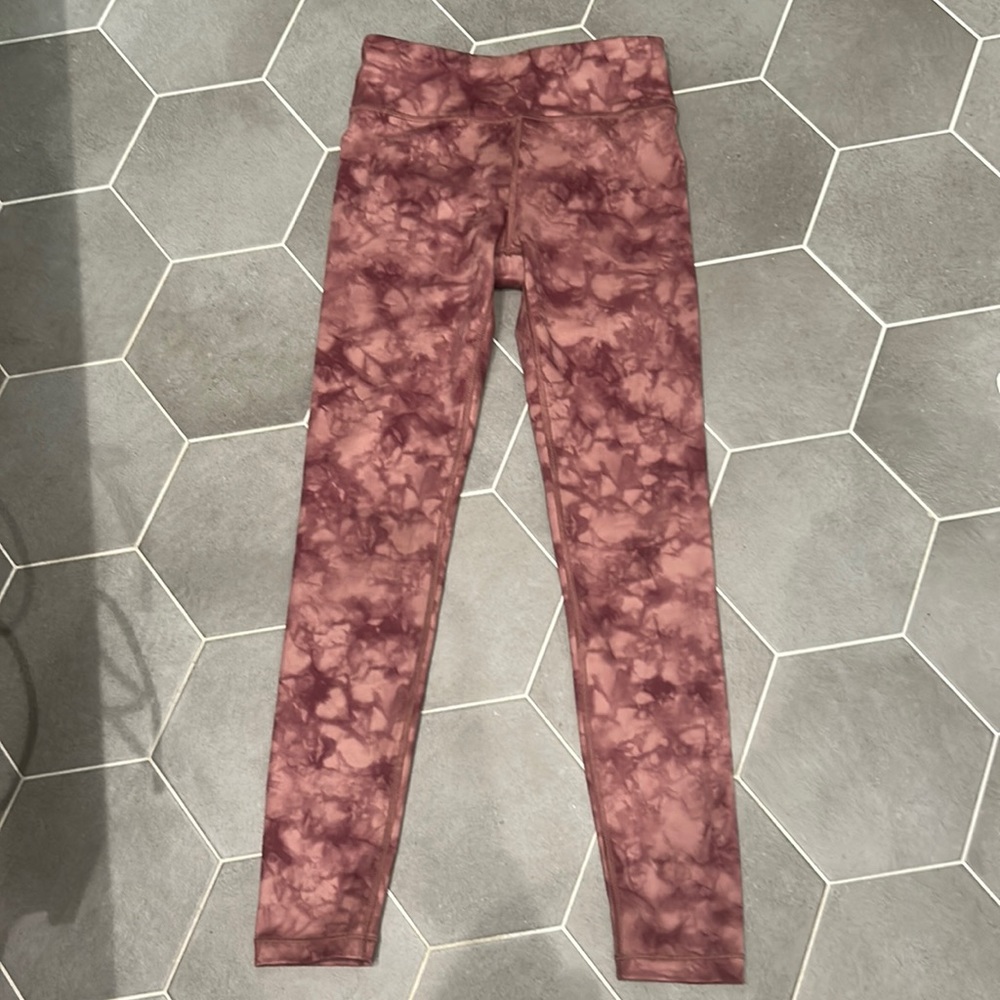 girls athleta leggings!